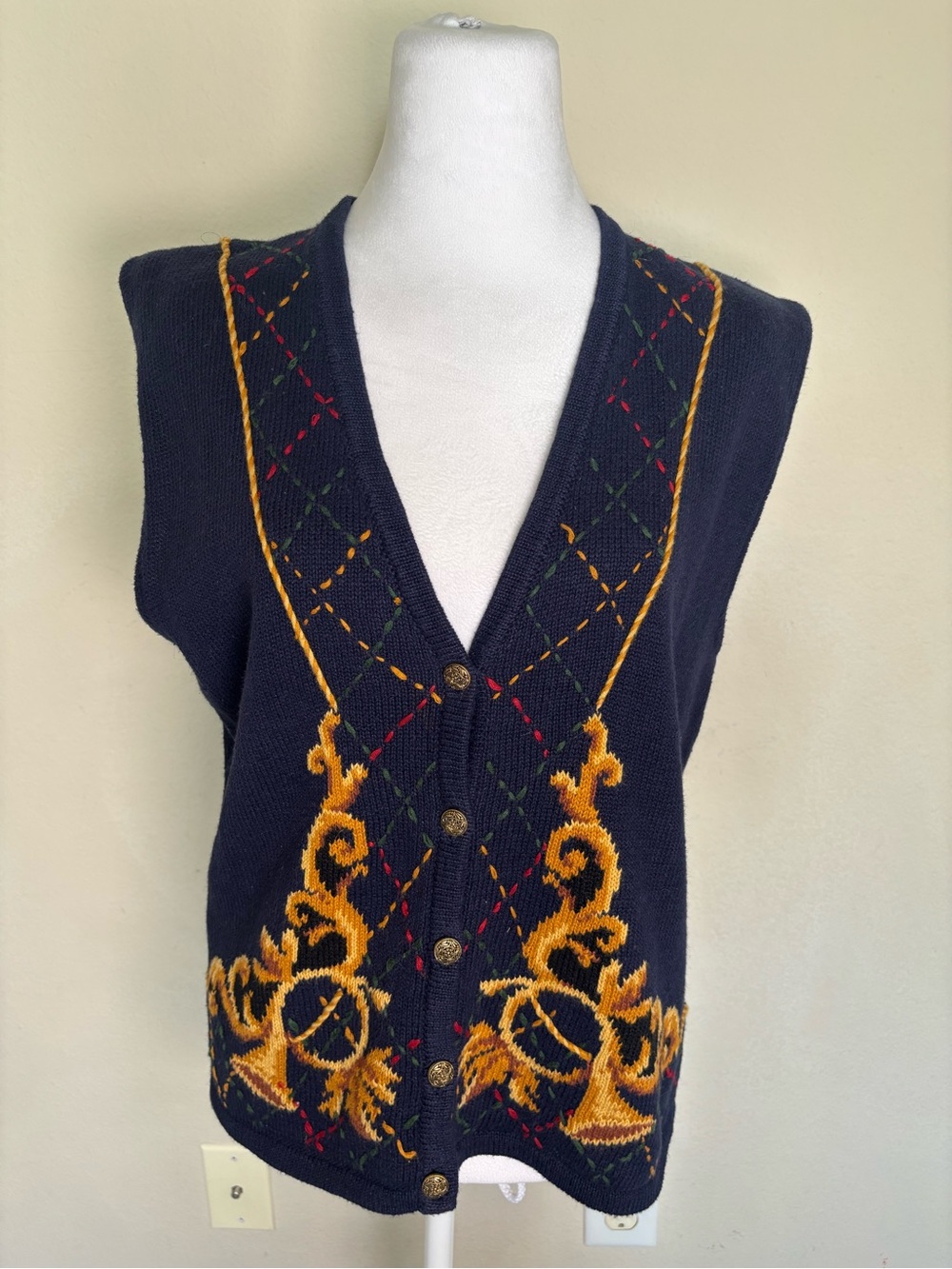 Susan Bristol Women's Sweater Vest M Blue Knit V-Neck Button Front Embroidered
